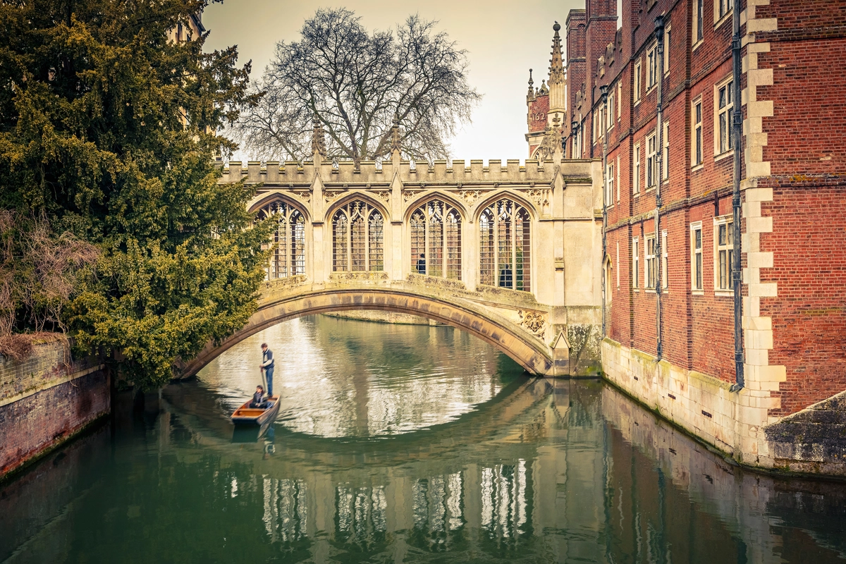 The art of punting in cambridge
