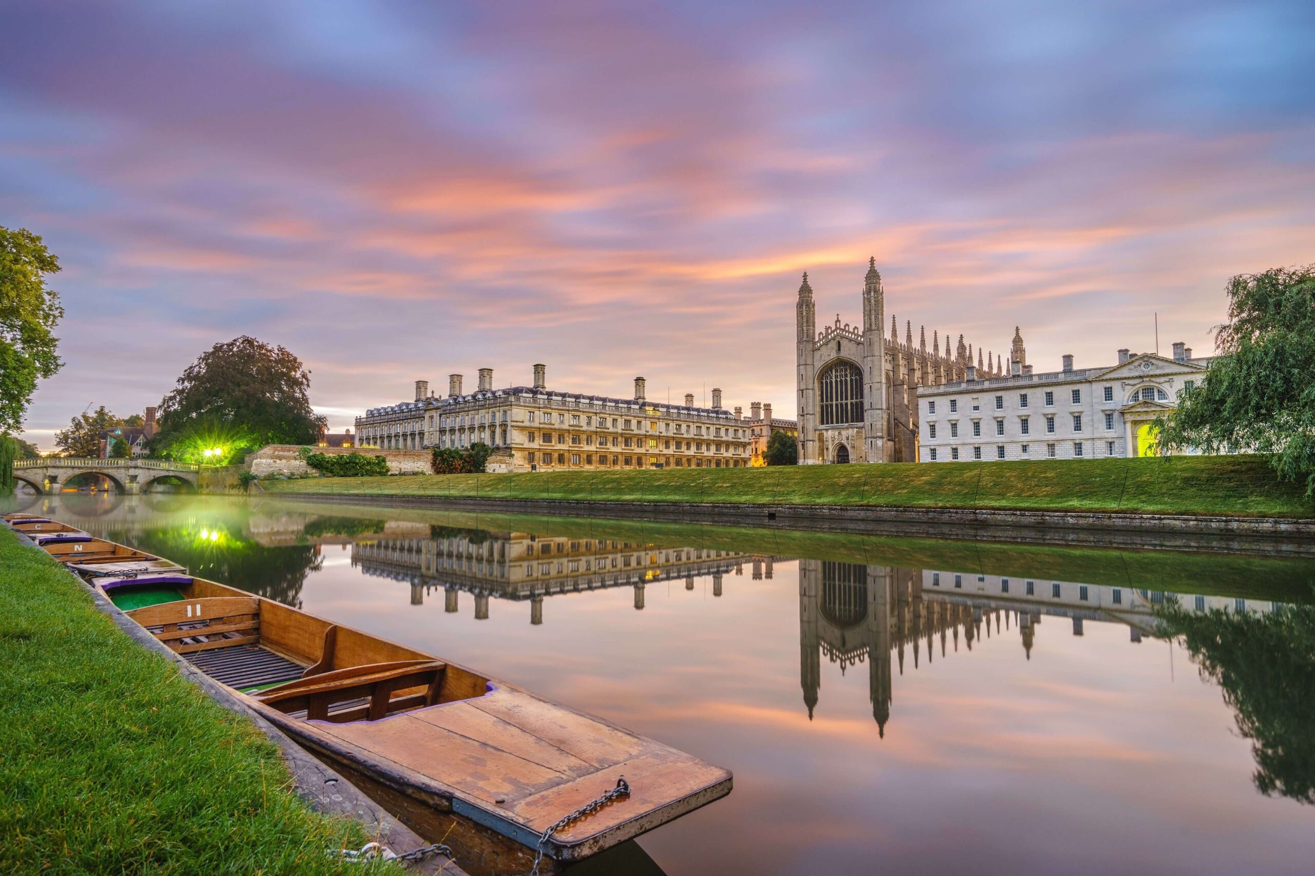 Beyond the Banks: Combining Punting with Cambridge's Land Attractions